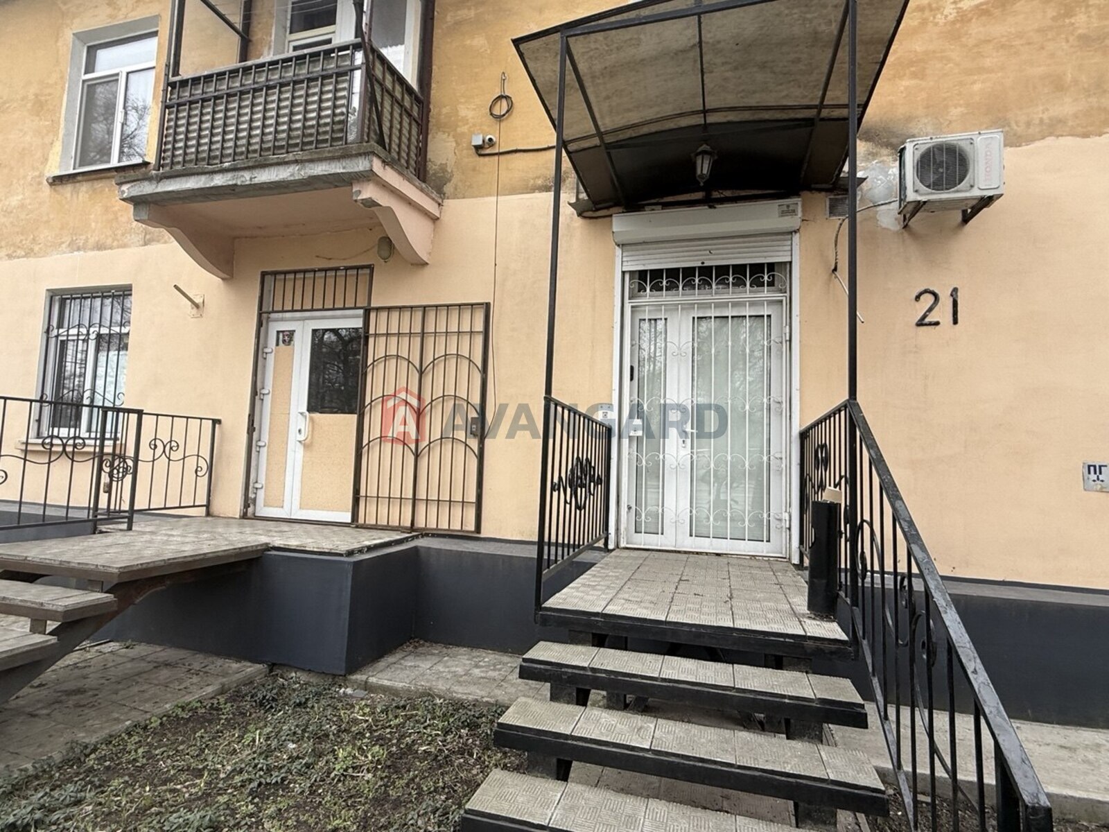 ����� ������, 19 ��.�. ���� 1