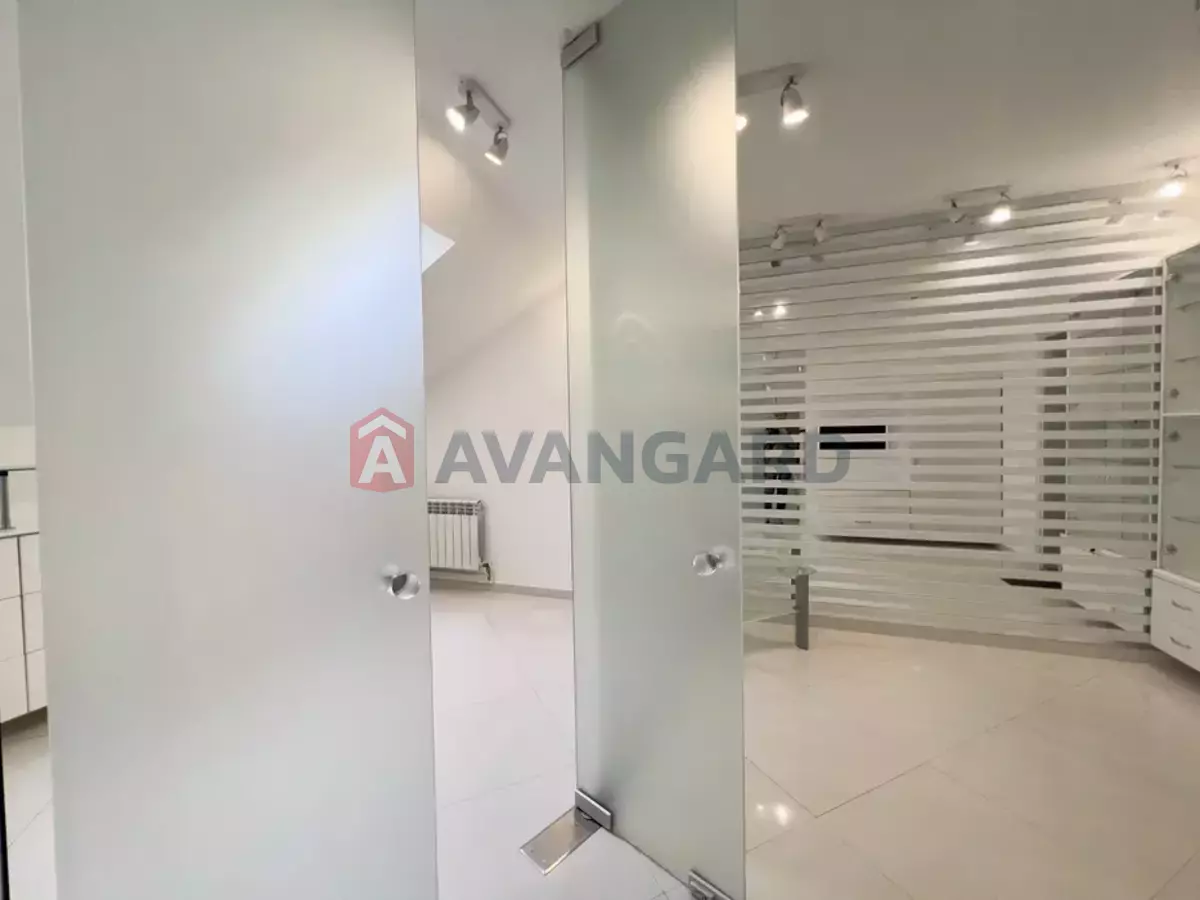 ����� �����, 34 ��.�. ���� 15