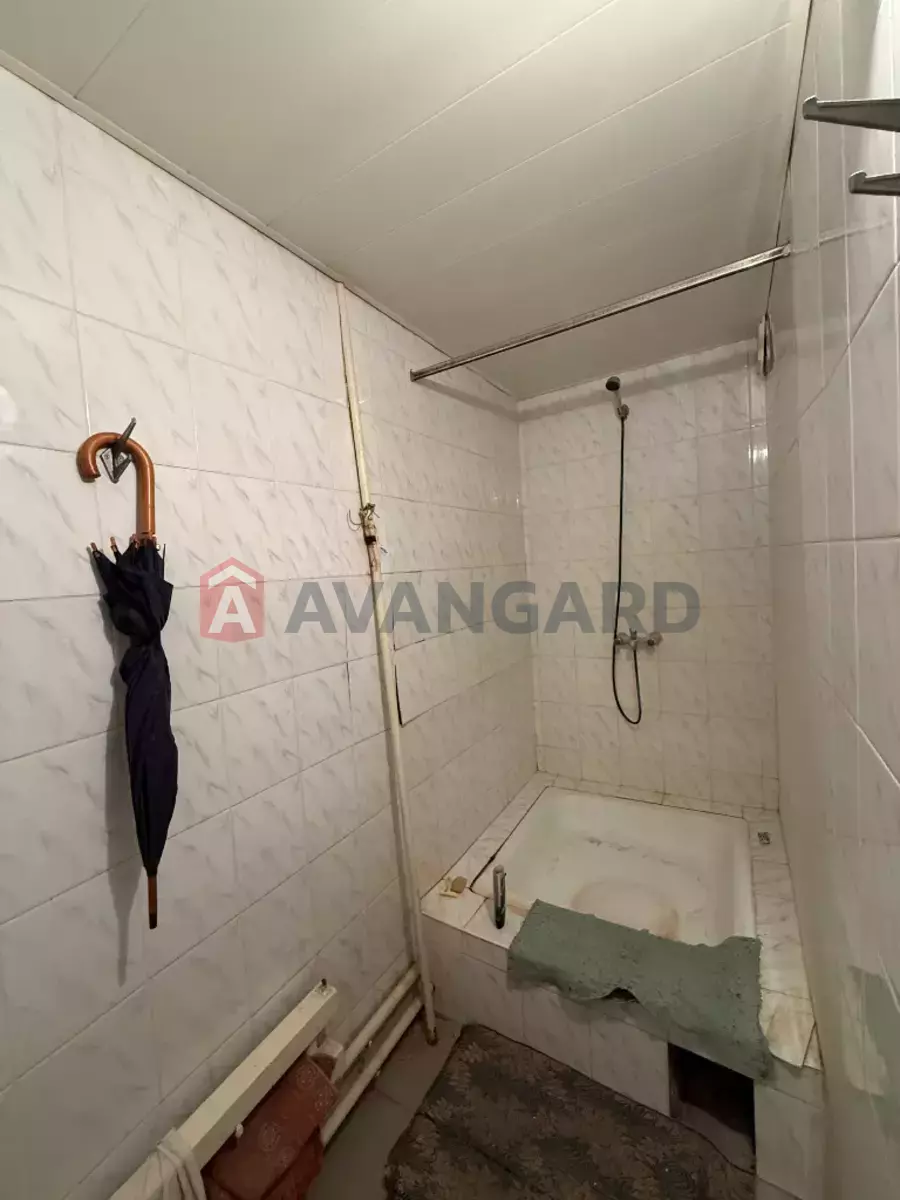 �������� �������, 868 ��.�. ���� 10