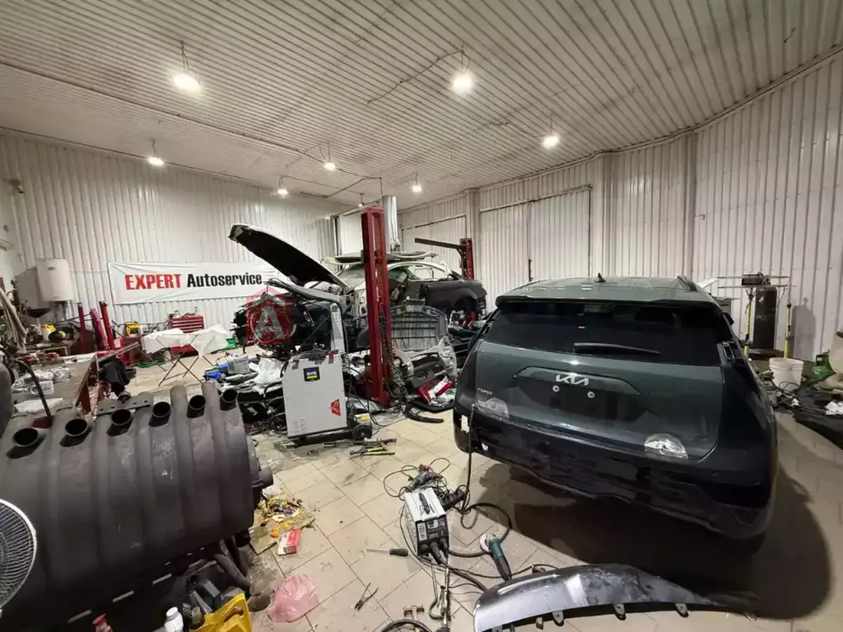 �������� �������, 400 ��.�. ���� 8