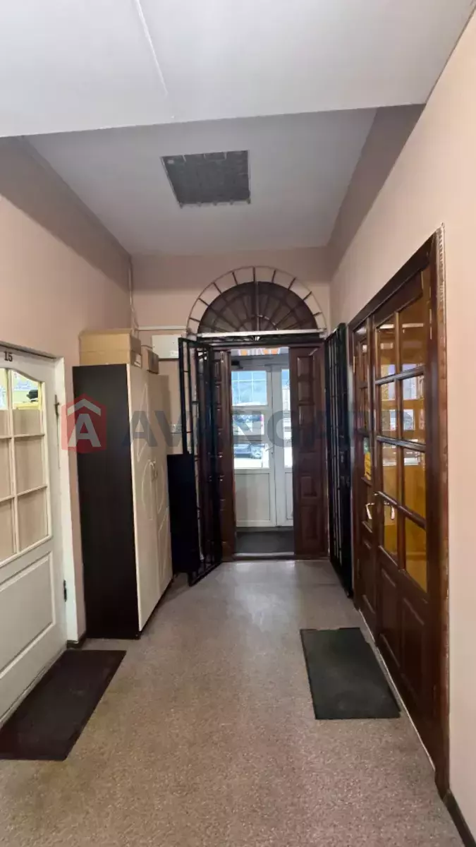 ���������� �����, 12 ��.�. ���� 9