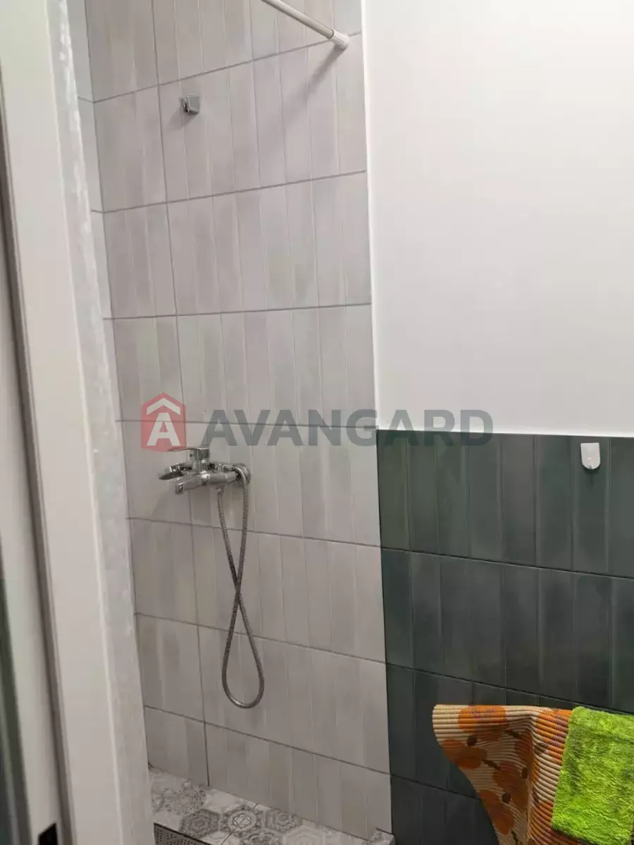 ����� �����, 35 ��.�. ���� 6