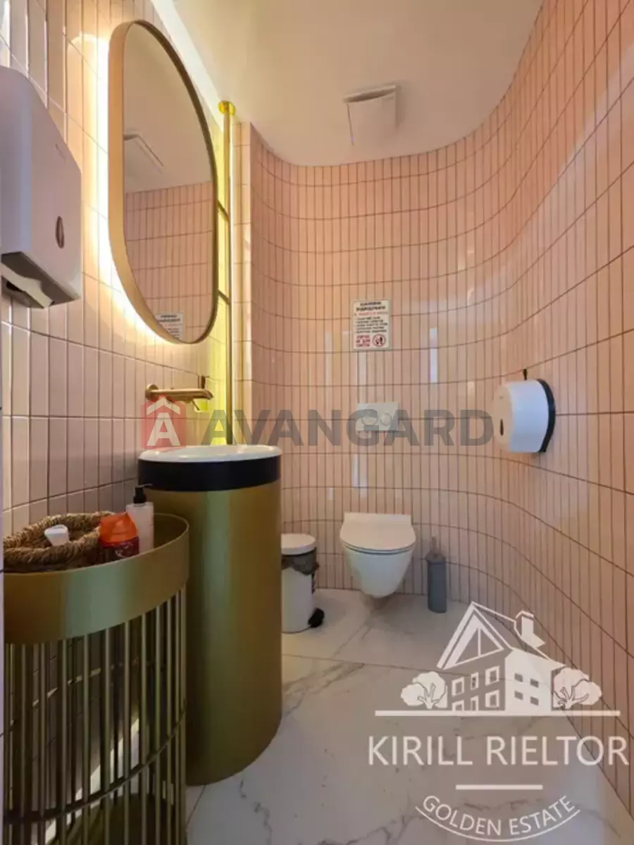 ����� �����, 100 ��.�. ���� 15