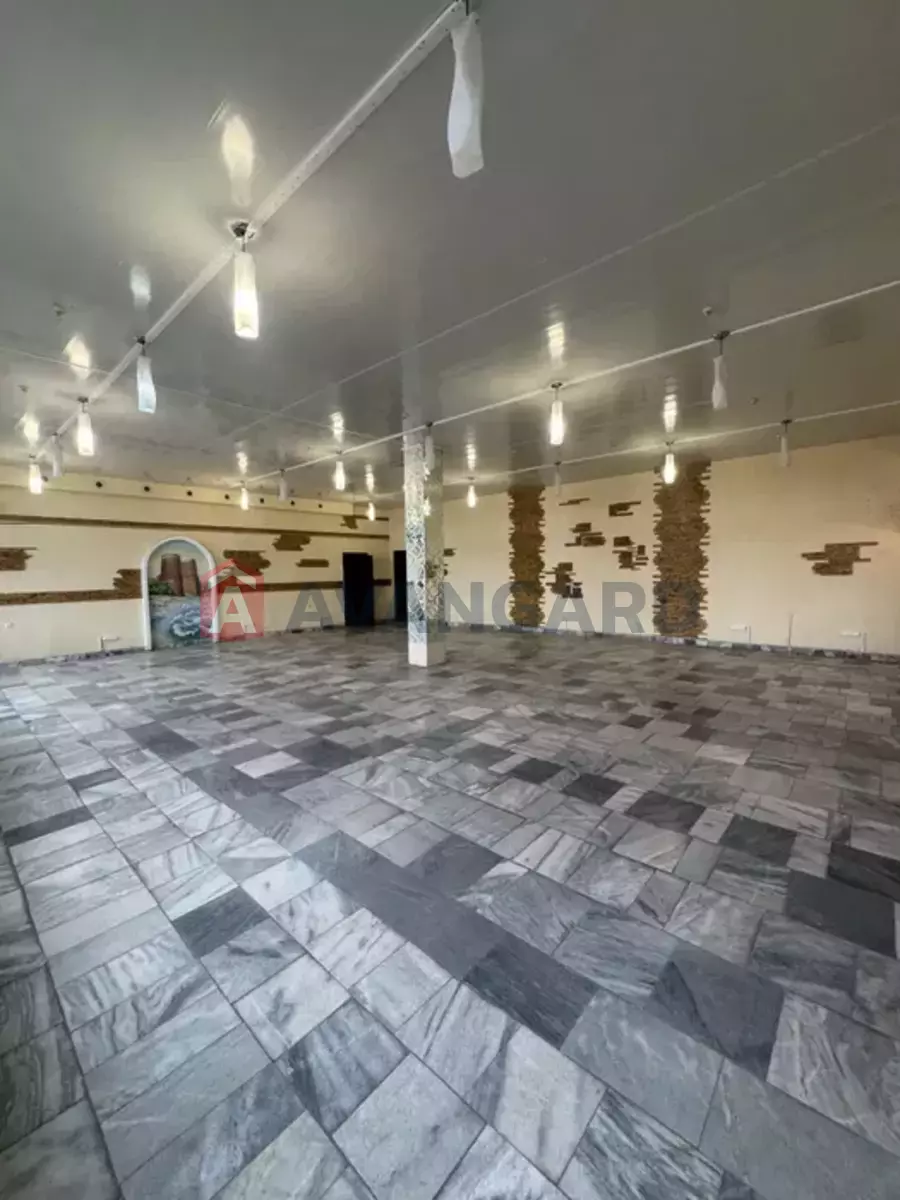 �������� �������, 400 ��.�. ���� 10