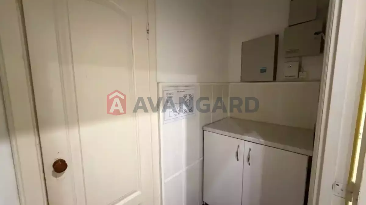 �������� �������, 80 ��.�. ���� 8