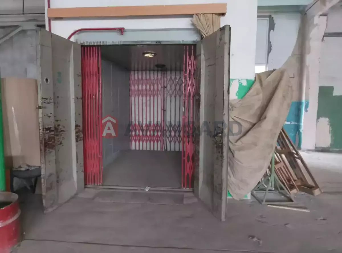 ��������� ���������, 740 ��.�. ���� 5