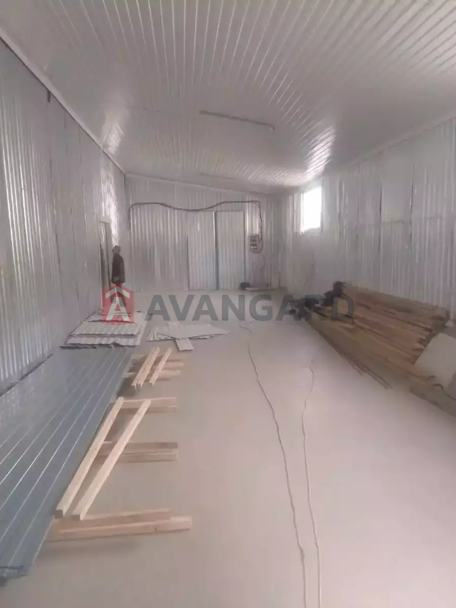 ��������� ���������, 100 ��.�. ���� 4