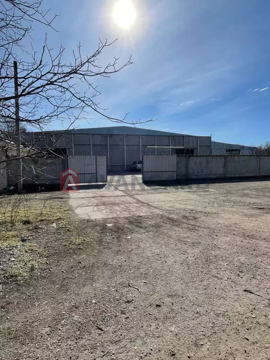 ��������� ���������, 792 ��.�. ���� 10