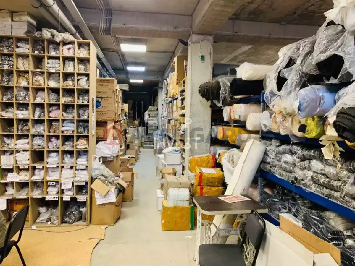 ��������� ���������, 270 ��.�. ���� 3