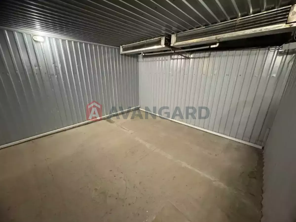 ��������� ���������, 100 ��.�. ���� 4