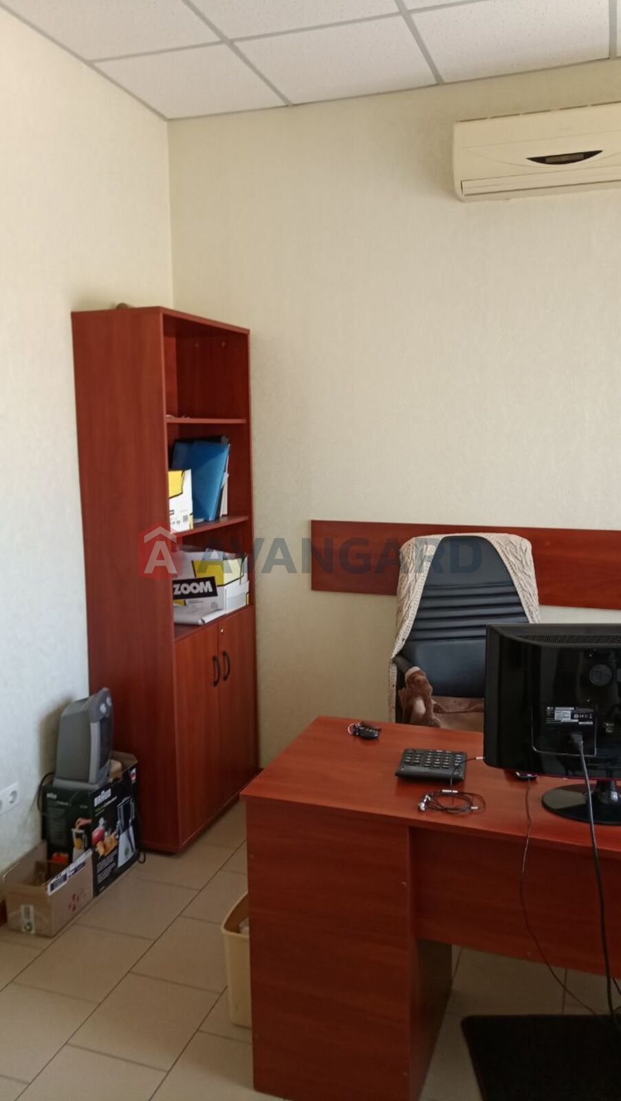 ��������� ���������, 8135 ��.�. ���� 14