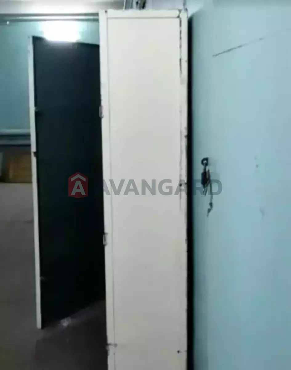 , 200 ..  4