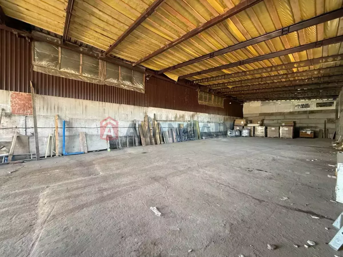 ��������� ���������, 330 ��.�. ���� 3