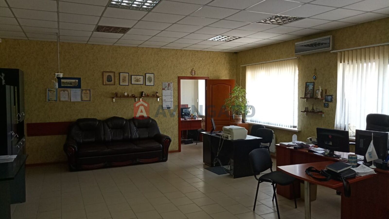 ��������� ���������, 8135 ��.�. ���� 12