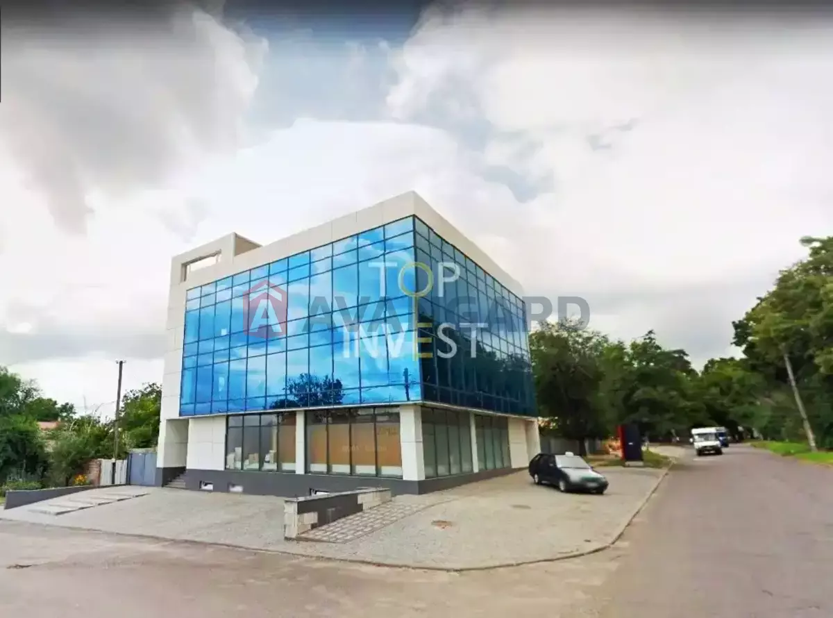 ��������� ���������, 270 ��.�. ���� 1