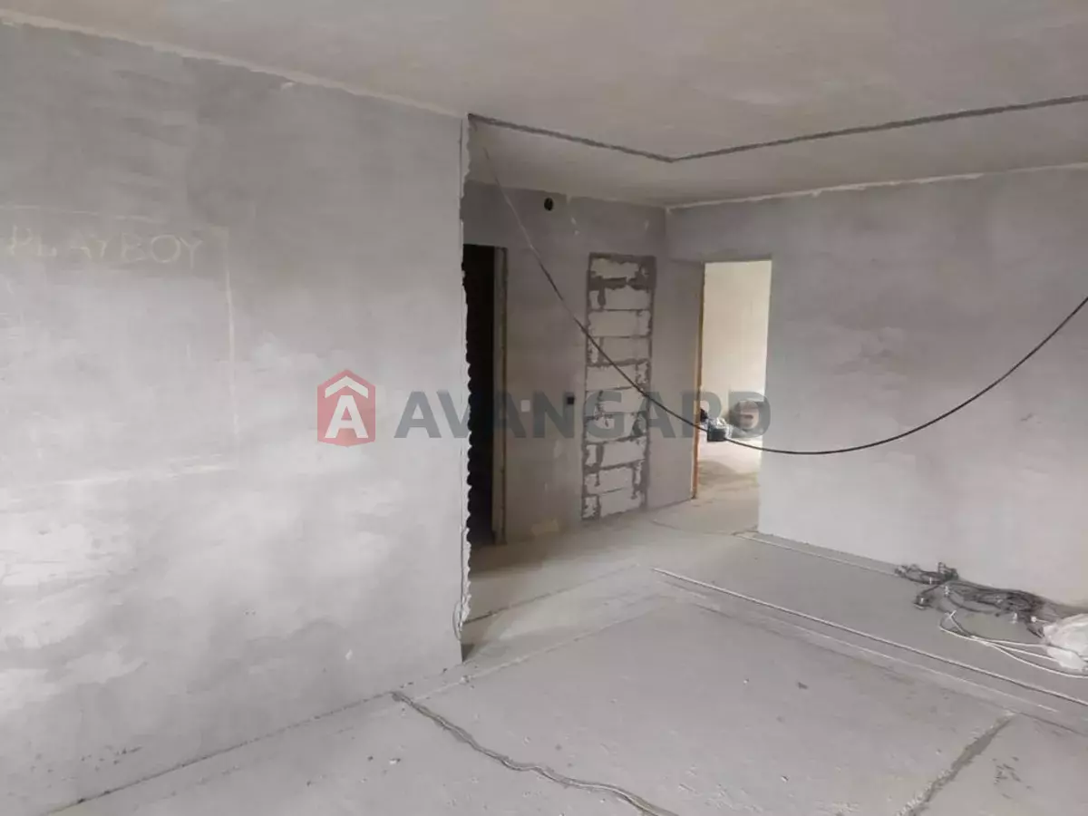 ��������� ���������, 100 ��.�. ���� 2