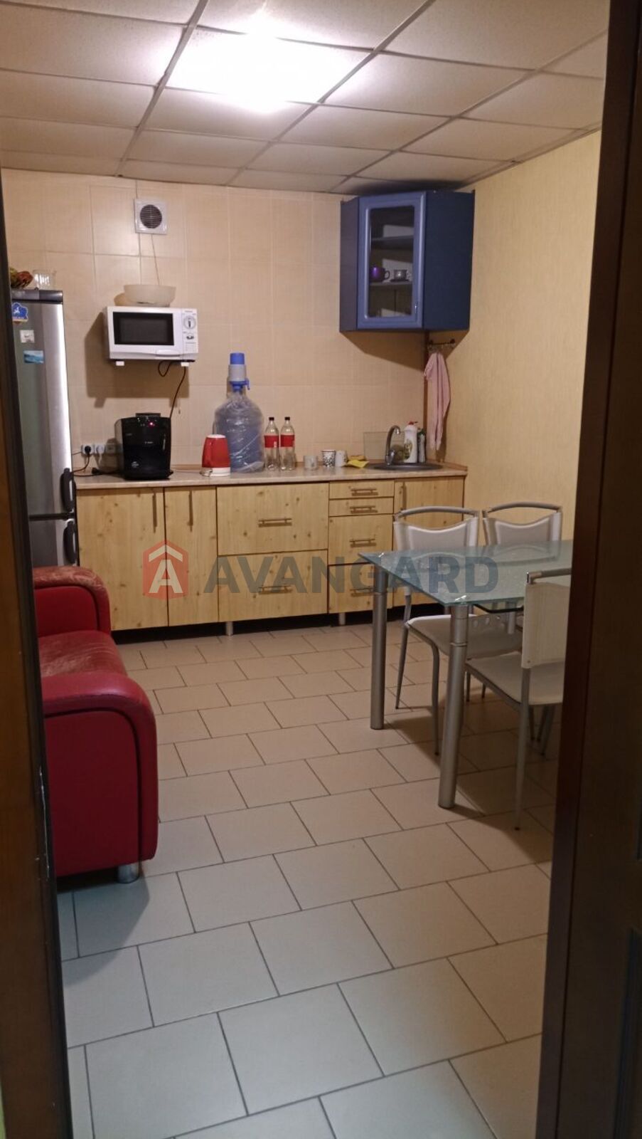 ��������� ���������, 8135 ��.�. ���� 13