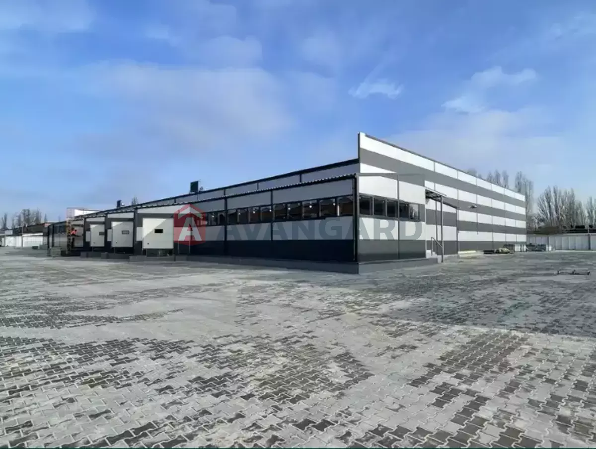 ��������� ���������, 2000 ��.�. ���� 1