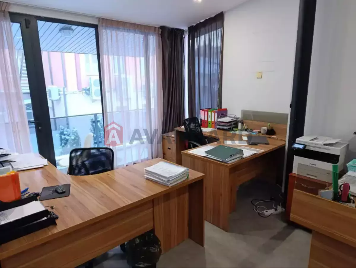 �������� ������� ������, 300 ��.�. ���� 8