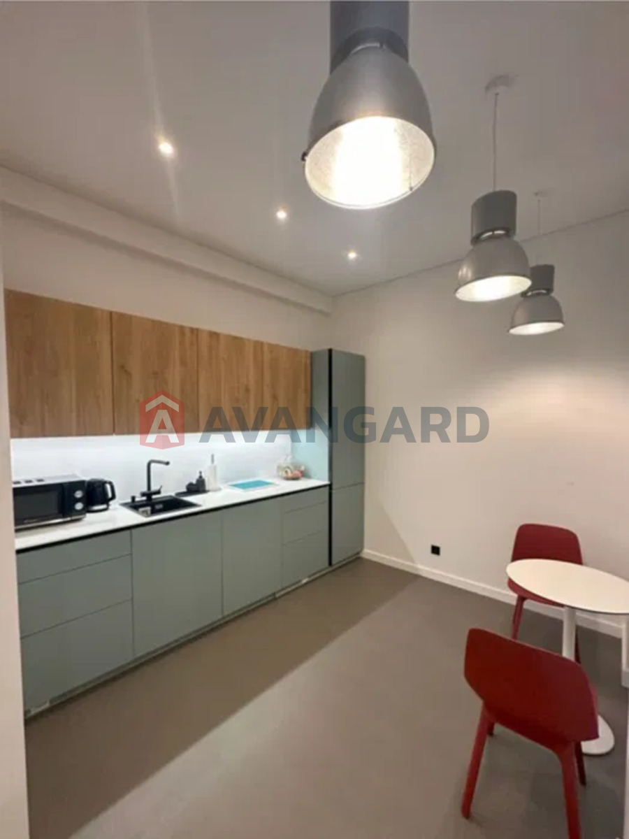 ����� �����, 267 ��.�. ���� 4