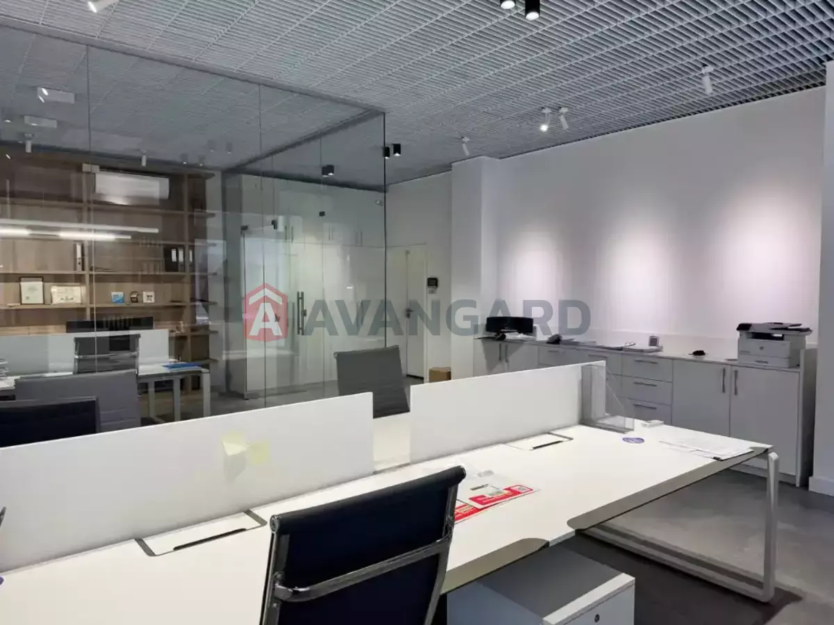 ������, 50 ��.�. ���� 4