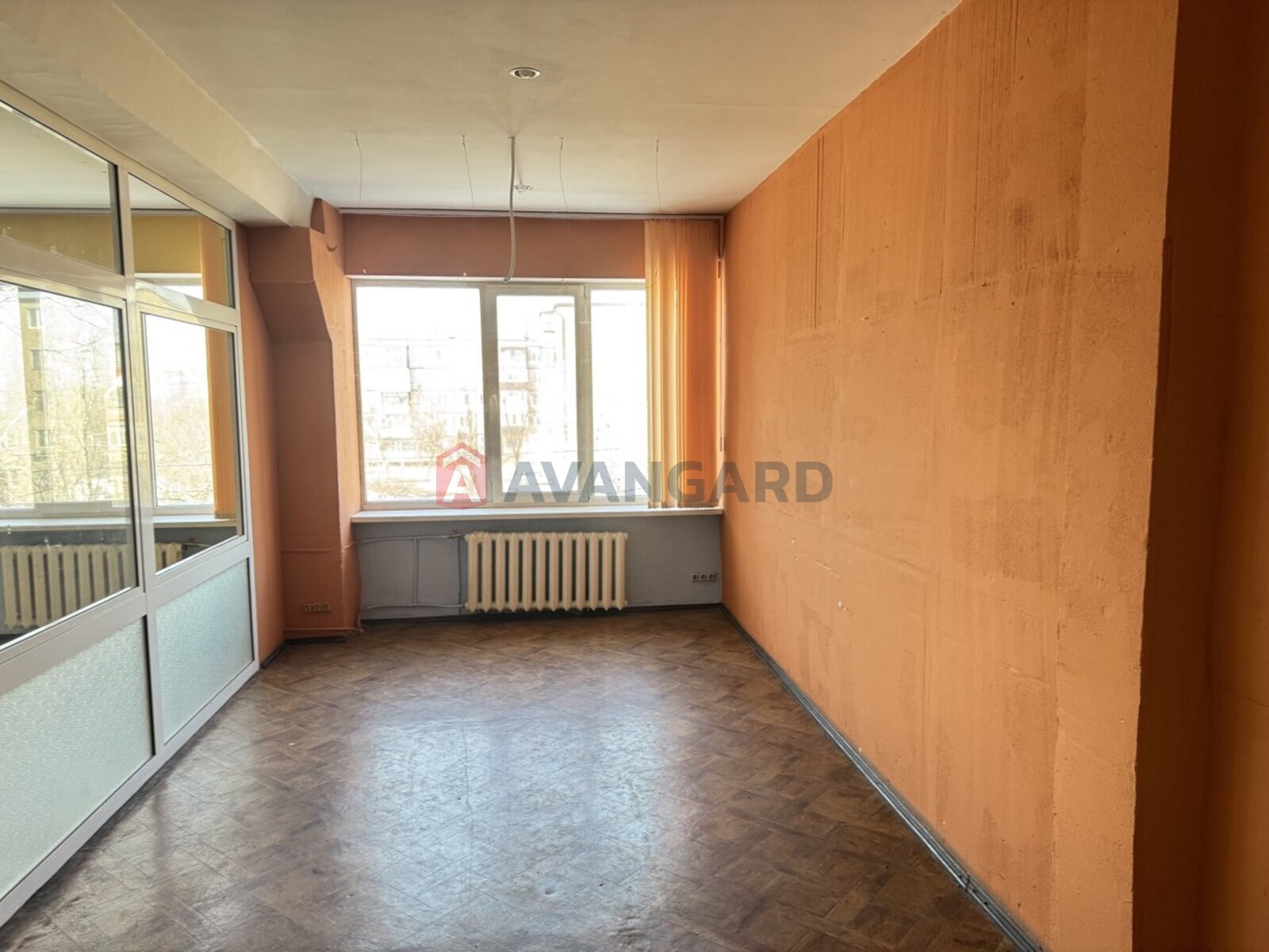 ���������������� ���������, 76 ��.�. ���� 4