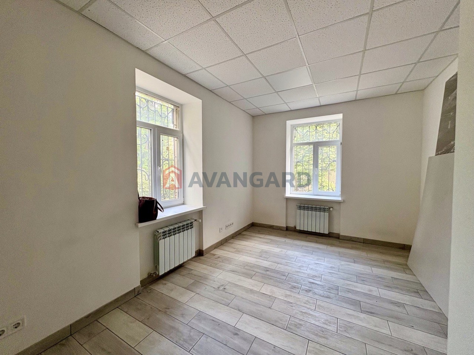 нежилое помещение в жилом доме, 250 кв.м. фото 10 нежилое помещение в жилом доме, 250 кв.м. фото 10