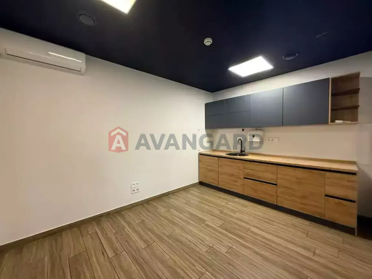 250 ��.�. ���� 9