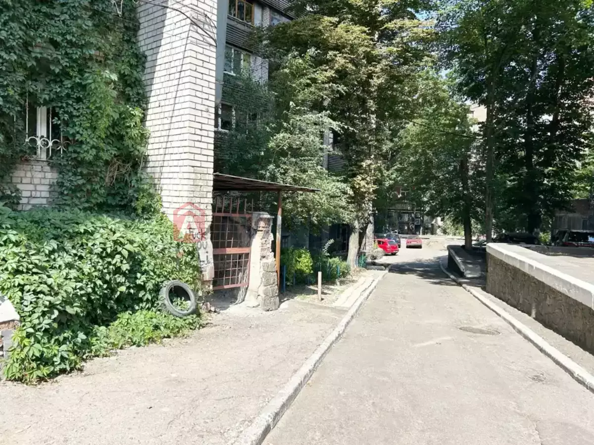 ������, 35 ��.�. ���� 1