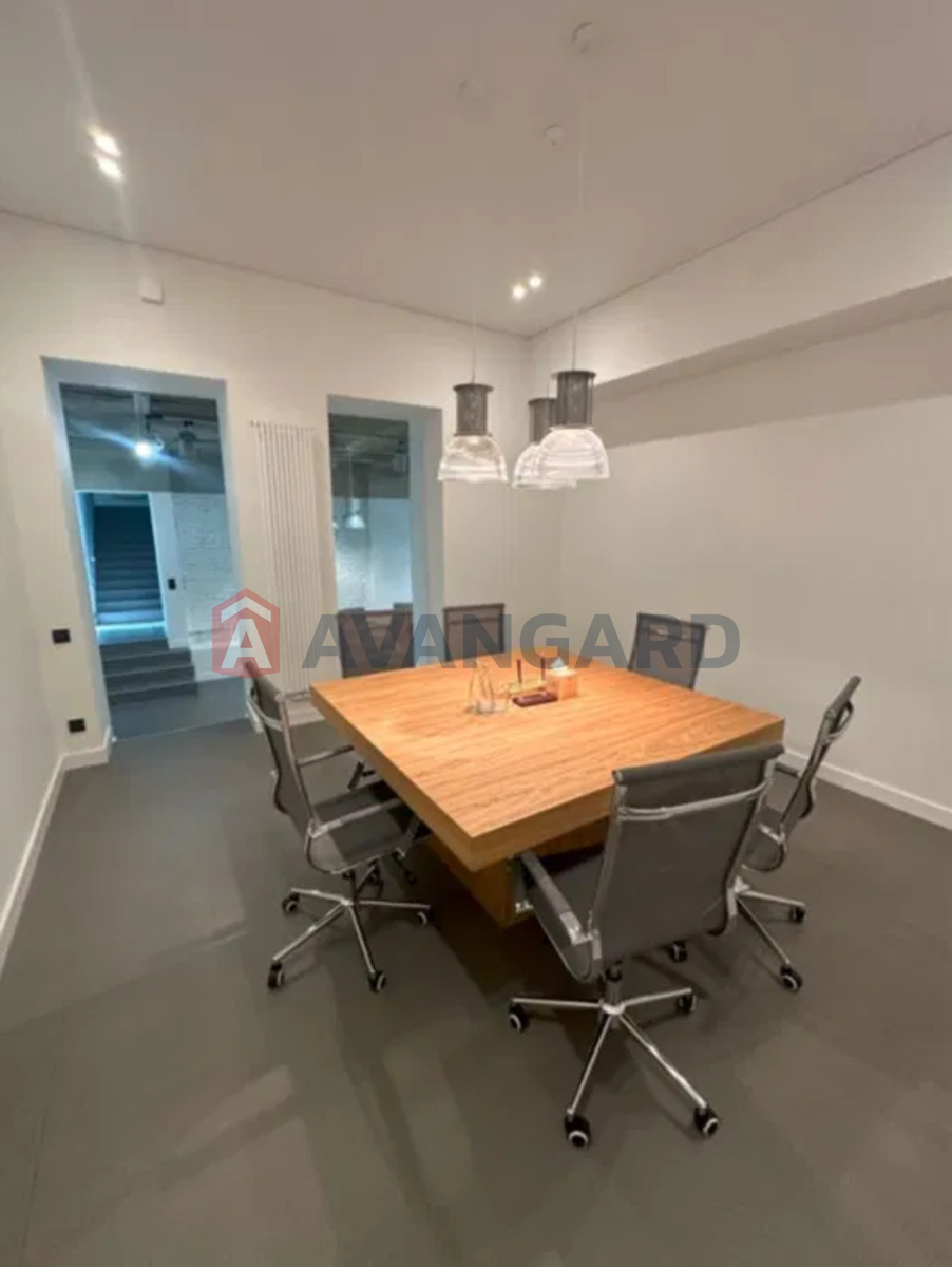 ����� �����, 267 ��.�. ���� 9