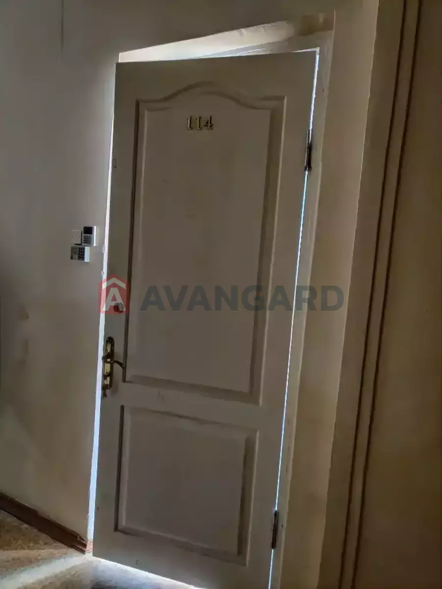32 ��.�. ���� 12
