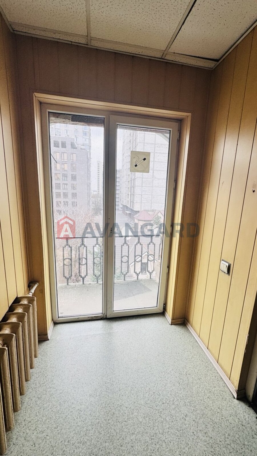 ���������������� ���������, 340 ��.�. ���� 11