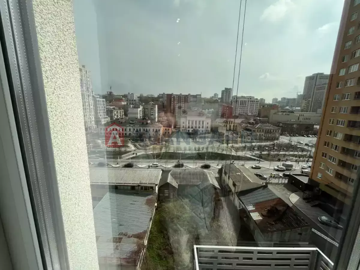 28 ��.�. ���� 4