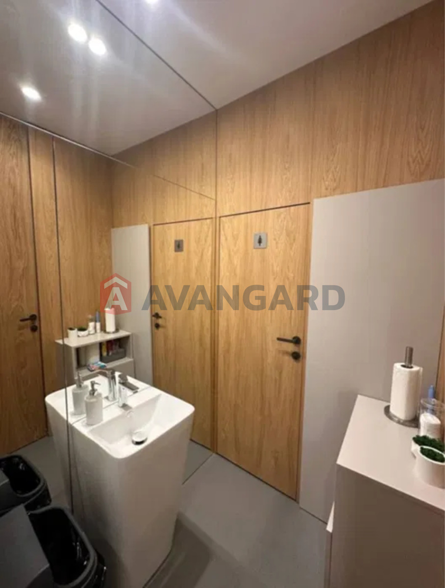 ����� �����, 267 ��.�. ���� 7