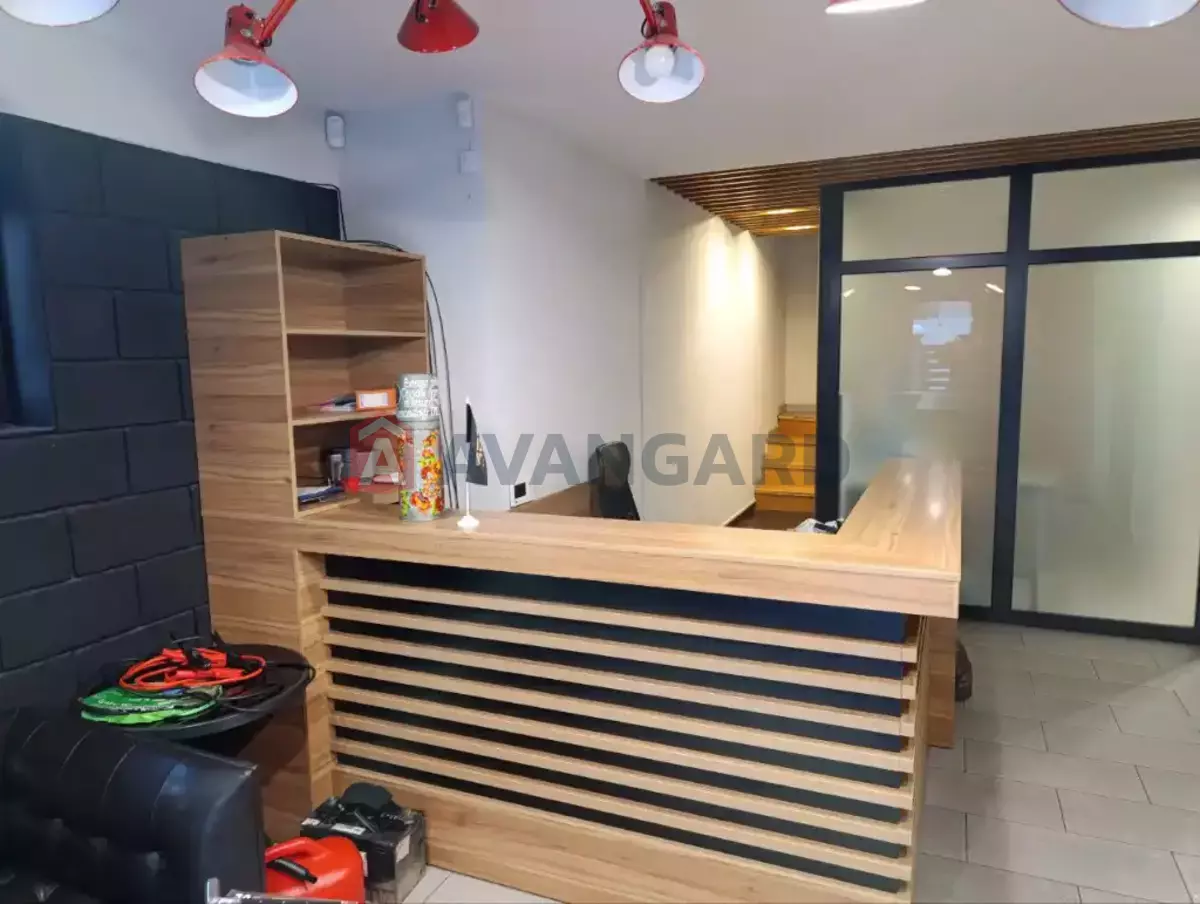 �������� ������� ������, 300 ��.�. ���� 25