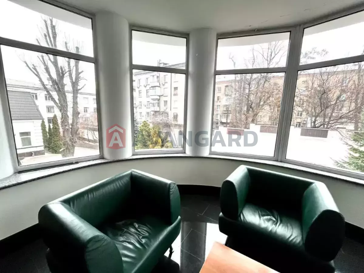 833 ��.�. ���� 9