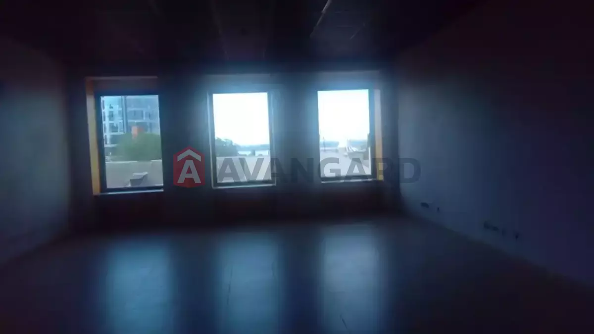 900 ��.�. ���� 4