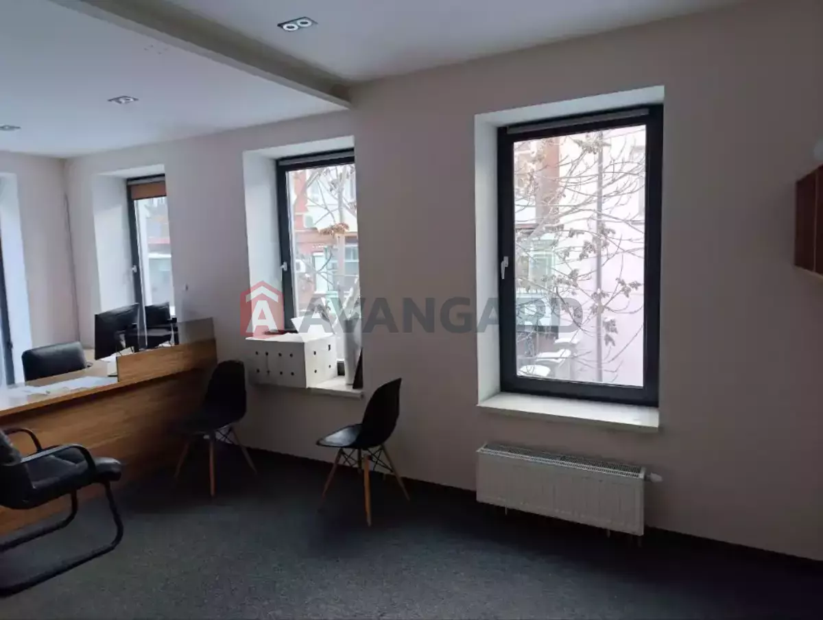 �������� ������� ������, 300 ��.�. ���� 11