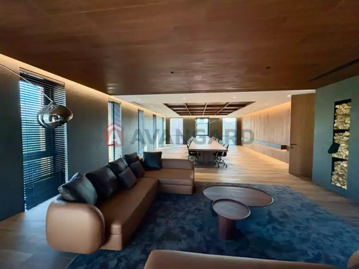 487 ��.�. ���� 27