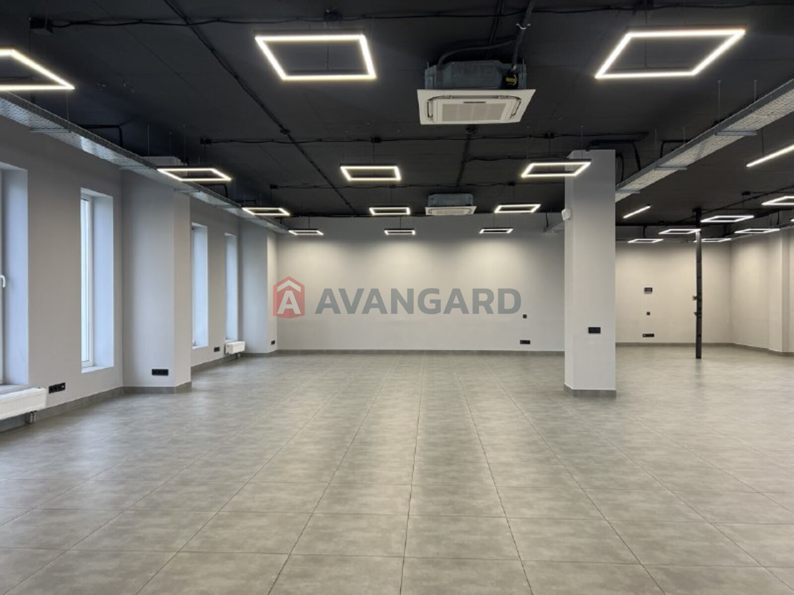 ����� �����, 245 ��.�. ���� 11