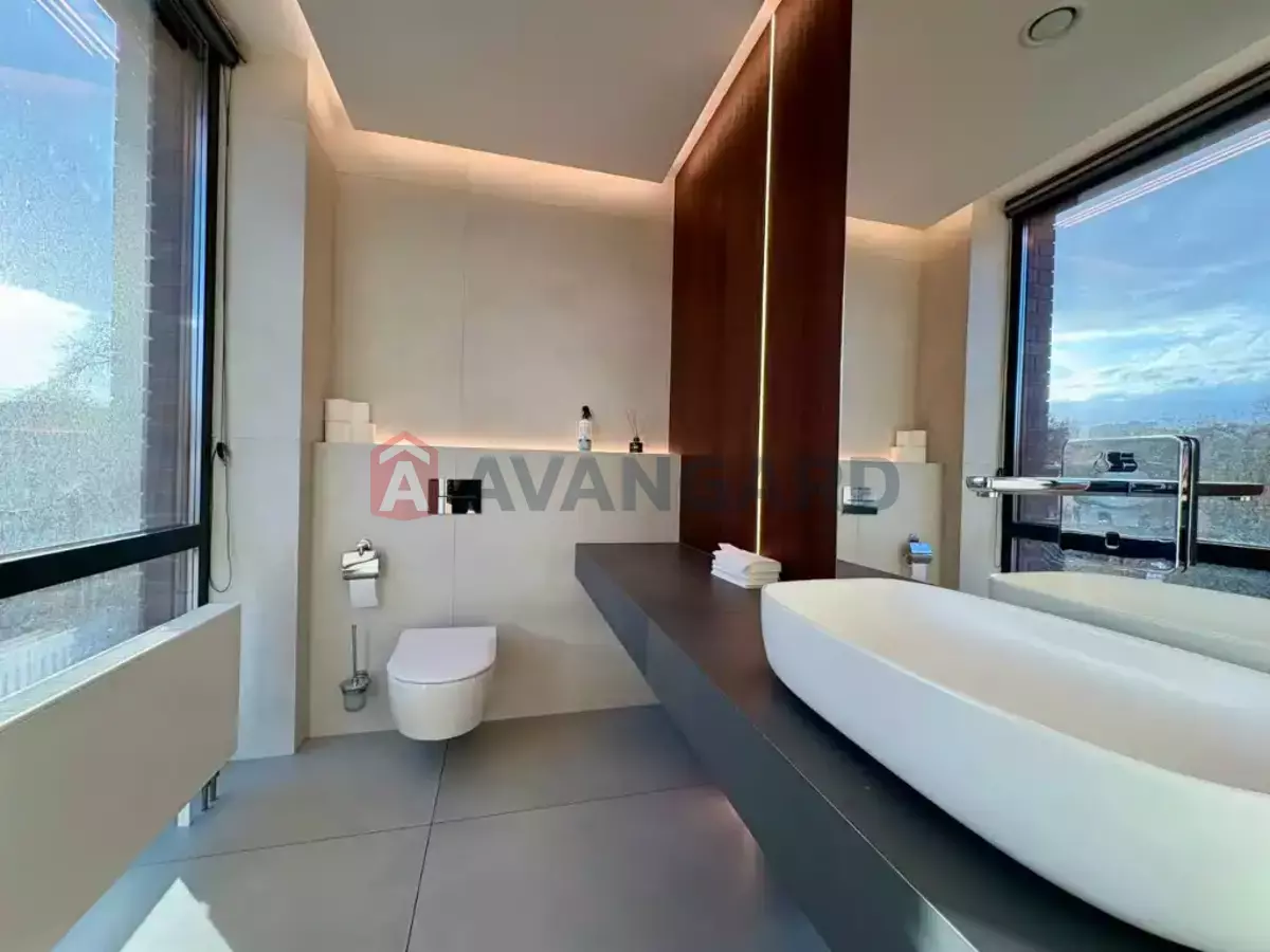 574 ��.�. ���� 21