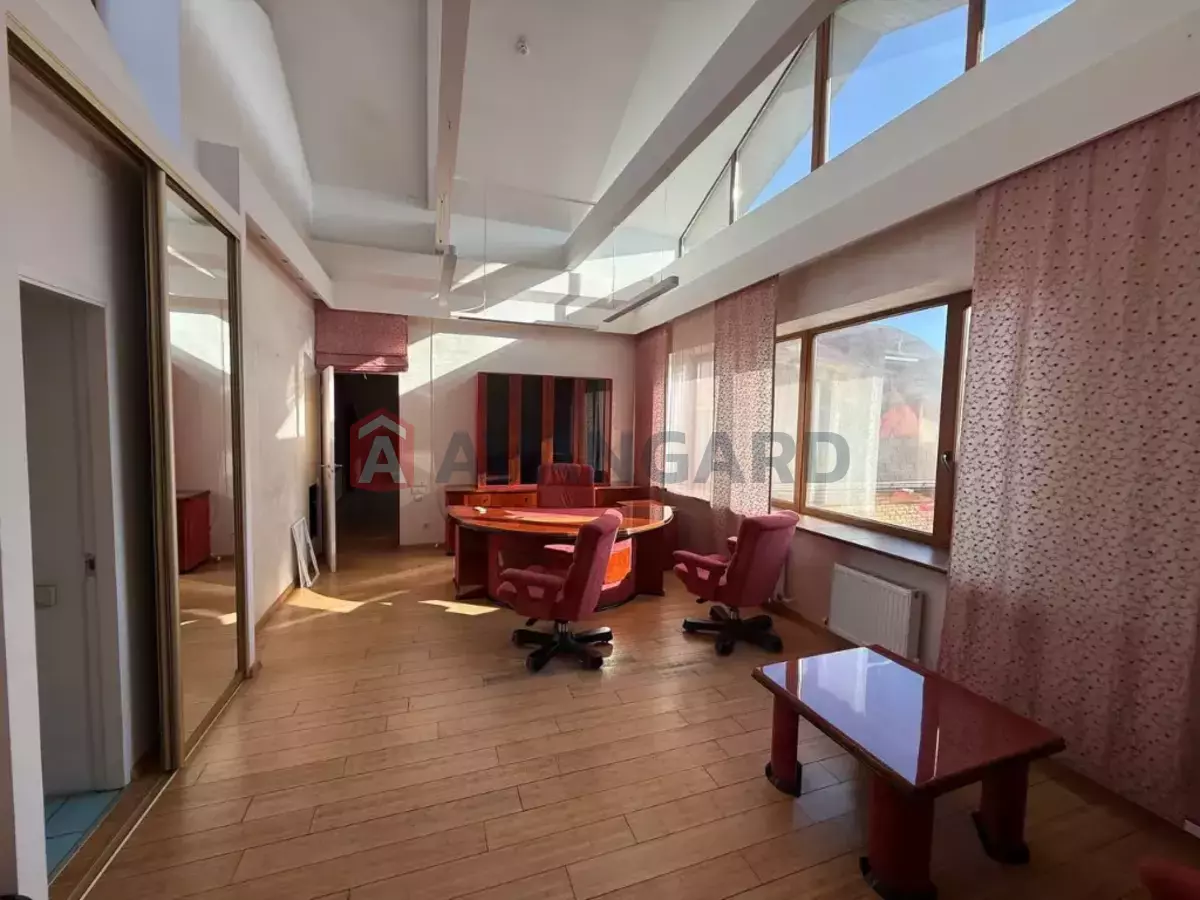 1567 ��.�. ���� 7