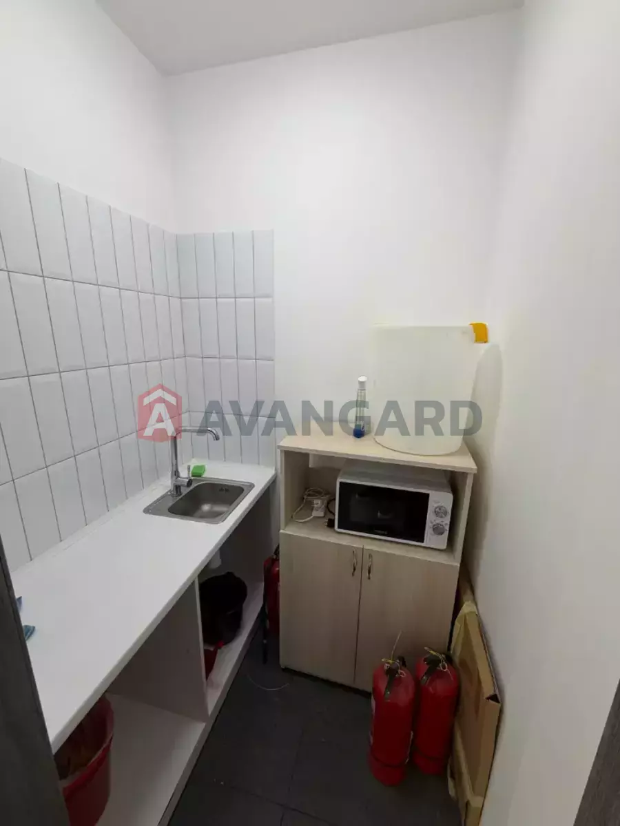 80 ��.�. ���� 6