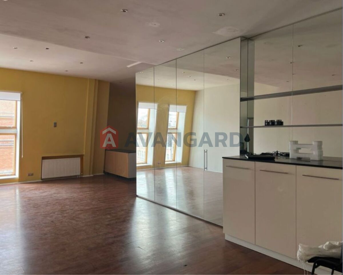 ��������� ��������� � ��������� �������, 311 ��.�. ���� 1