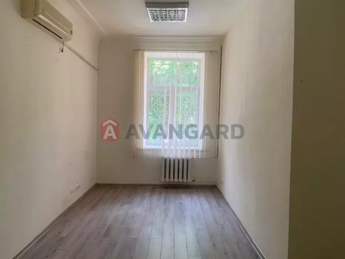 28 ��.�. ���� 1