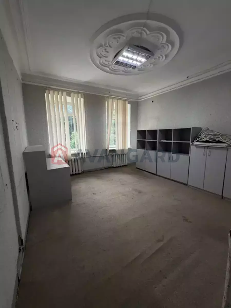 ������, 170 ��.�. ���� 1