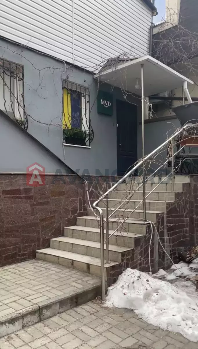 320 ��.�. ���� 1