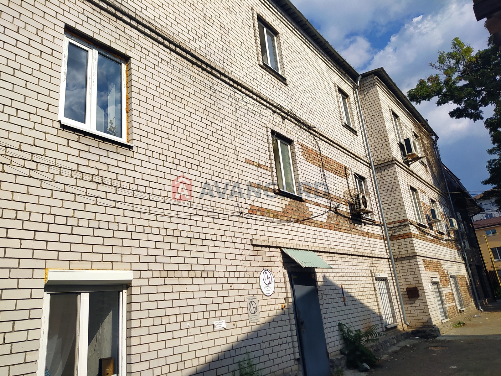 окремо стояча будівля, 100 кв.м. фото 1 окремо стояча будівля, 100 кв.м. фото 1