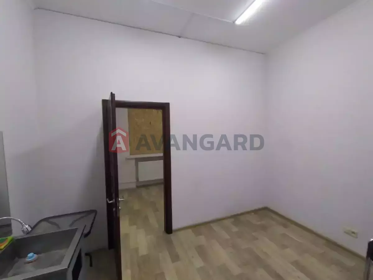 ����, 20 ��.�. ���� 4