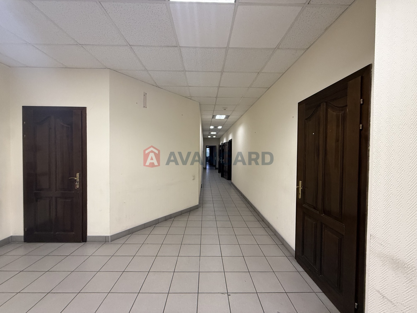 нежилое помещение в жилом доме, 342 кв.м. фото 7 нежилое помещение в жилом доме, 342 кв.м. фото 7